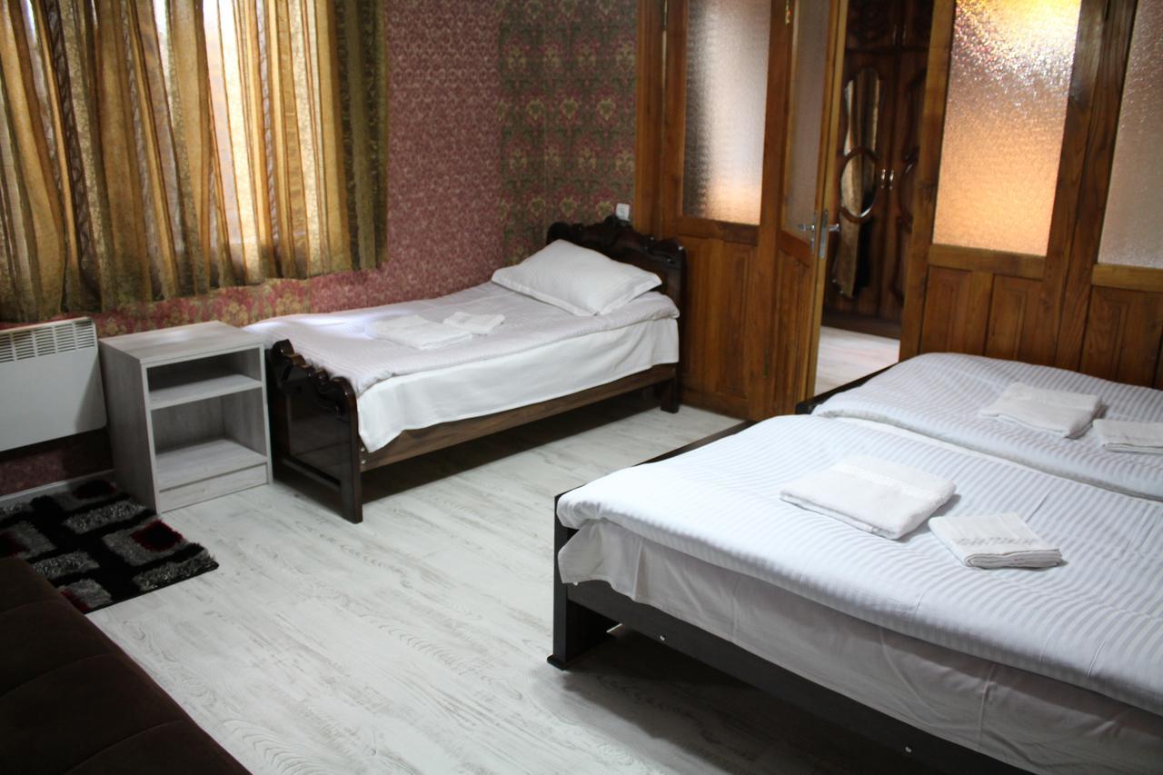 Salome Guest House Mestia Eksteriør bilde