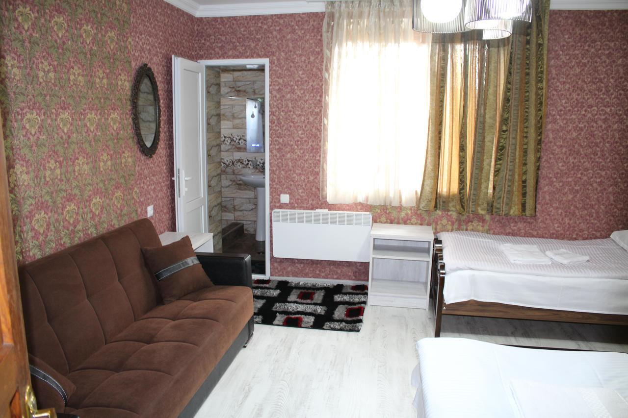 Salome Guest House Mestia Eksteriør bilde